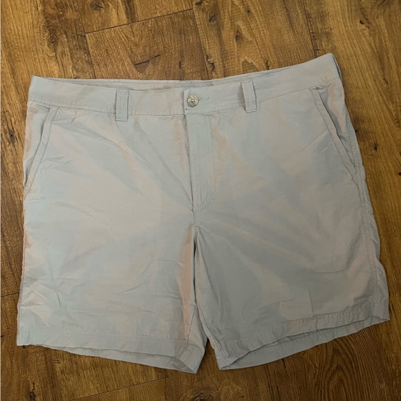 Columbia Other - Mens Columbia Active Shorts size 40